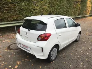 Mitsubishi Space Star Select 1,2 l MIVEC M/T Bild 5