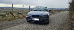 BMW 318 318i