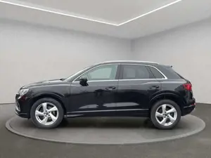 Audi Q3 35 TDI S-tronic advanced STANDHZG+360* Bild 5