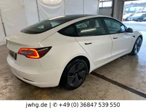 Tesla Model 3 LED Wärmepumpe Ryzen Shanghai Autopilot3 Bild 5