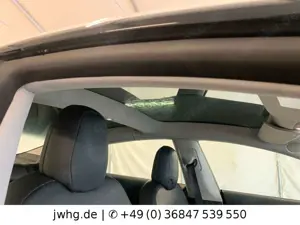 Tesla Model 3 LED Wärmepumpe Ryzen Shanghai Autopilot3 Bild 4