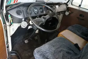 Volkswagen T2 B mit Schlafplatz H Kennzeichen 2 Hand(1982) Bild 4