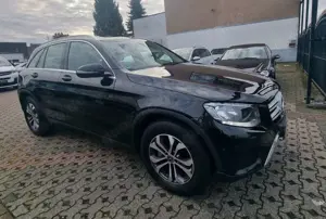 Mercedes-Benz GLC 350 d 4Matic-1HD-NAVI-TEMPOMA-SITZHZ-GARANTI Bild 4