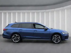 Skoda Superb Combi SPORTLINE 4x4 TSI*265PS StndHzg AHK Bild 3