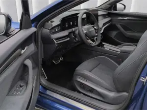 Skoda Superb Combi SPORTLINE 4x4 TSI*265PS StndHzg AHK Bild 5