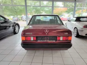 Mercedes-Benz 190 190 E 1.8 , Oldtimer Gutachten H- Kennzeichen Bild 3