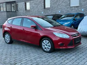 Ford Focus Lim. Trend Garantie* 1.Hand*