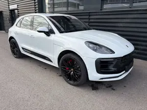 Porsche Macan GTS-PANO-BURMESTER-PAS-STANDHEIZUNG-1.HAND Bild 3