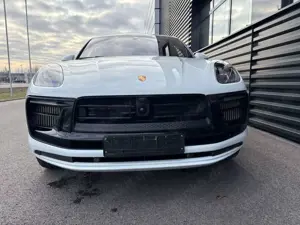 Porsche Macan GTS-PANO-BURMESTER-PAS-STANDHEIZUNG-1.HAND Bild 4