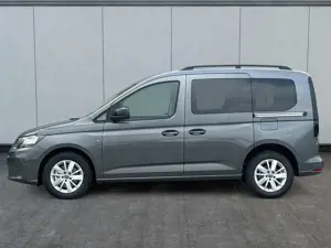 Volkswagen Caddy LIFE AHK+ACC+KAMERA+SHZ+KLIMA+APP-CONNECT 1.5 T...