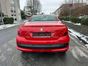 Peugeot 207 CC Cabrio-Coupe Sport  *Automatikgetriebe* Bild 5