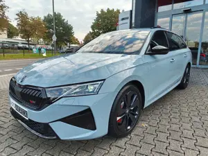 Skoda Octavia Combi RS LED SHZ NAVI ACC KAMERA NEU