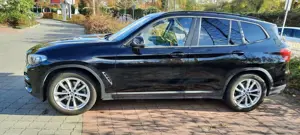 BMW X3 xDrive20d Pano/AHK/LED/Navi
