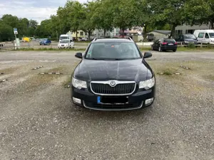 Skoda Superb Superb Combi 2.0 TDI Green tec DSG Exclusive