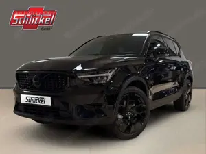 Volvo XC40 B3 Ultra Black Edition LED Panorama-Schiebedach