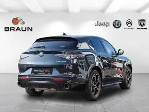 Alfa Romeo Stelvio 2.0 16V Turbo AT8-Q4 INTENSA VOLL! Bild 3