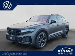 Volkswagen Touareg R-Line V6 TDI 4M Black Style | AHK PANO