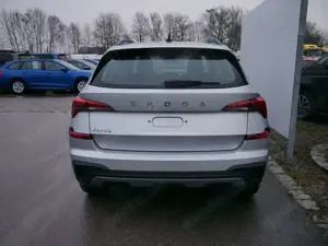Skoda Kamiq Selection 1.0 TSI*PDC-HI*LED*SHZ*NAVI-ÜBER-SMAR... Bild 2