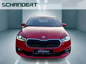 Skoda Fabia 1.0 TSI Tour LED Sitzhzg. Kamera Klimaautom Bild 5