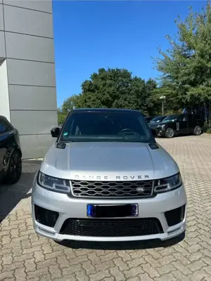 Land Rover Range Rover Sport Range Rover Sport D340 (SDV8) HSE Dynamic Bild 3