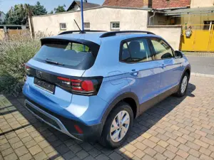 Volkswagen T-Cross 1.0 TSI DSG 85 kW Life LED Sitzheizung Licht+Sicht Bild 3