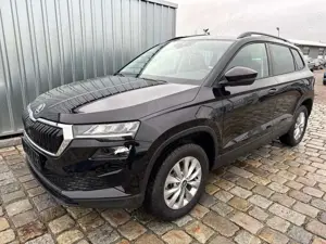 Skoda Karoq Selection 1.5 TSI 150 PS DSG 4 Jahre Garantie-A...