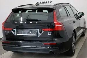 Volvo V60 D3, Navi,LED,PDC v.h.,Carplay,ACC Bild 2