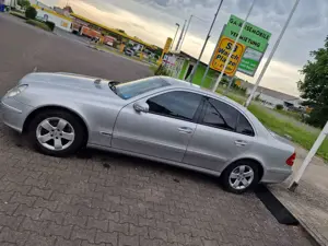 Mercedes-Benz E 240 E 240 Elegance