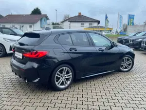 BMW 118 d A Lim. M Sport 17''LM LED Fernlichtass.Navi Lenk Bild 2