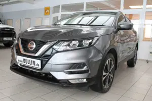Nissan Qashqai 1,7 dCi N-Connecta 4x4 Anhängerzug Bild 3