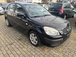 Kia Rio 1.4 EX Basis Bild 5