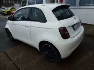 Fiat 500 Icon 87 kW (118 PS) Navi Voll LED Rückfahrkamera A Bild 3