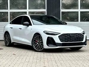 Audi A5 LIMOUSINE QUATTRO S-LINE BQ DISPLAY AHK FULL