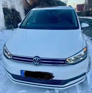 Volkswagen Touran 2.0 TDI SCR DSG Comfortline Pano 4x Sitzheizung