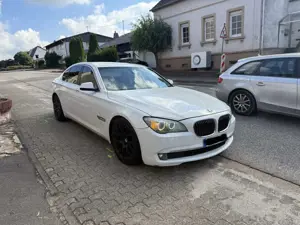 BMW 730 730dA