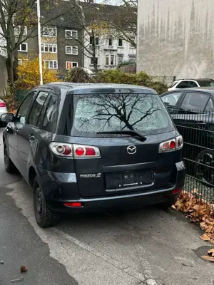 Mazda 2 1.4l Exclusive Bild 2