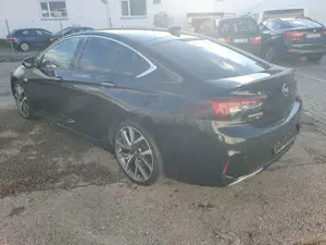 Opel Insignia Insignia 2.0 Turbo *GSI / 4x4 / Leder / Navi* Bild 5