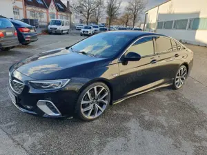 Opel Insignia Insignia 2.0 Turbo *GSI / 4x4 / Leder / Navi* Bild 2