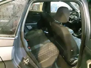 Volkswagen Taigo 1.5 TSI DSG R-Line Navi IQ.Light FrontAssi Bild 4