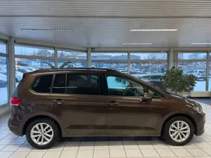 Volkswagen Touran Comfortline BMT*7-Sitzer*4xSitzheizg*PDC* Bild 4