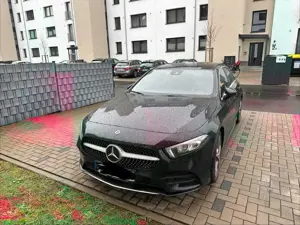 Mercedes-Benz A 200 A 200 7G-DCT AMG Line