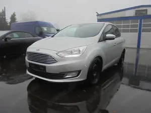 Ford C-Max Titanium