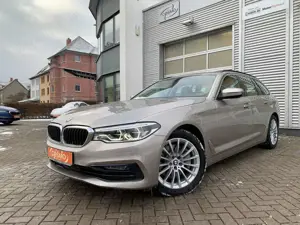 BMW 530 d xDrive SportLine Navi+Leder+LED+HK+Memory