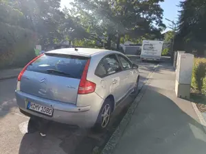 Citroen C4 C4 VTi 120 90 Jahre Bild 3