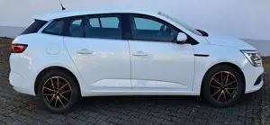 Renault Megane Megane Grandtour Grandtour TCe 115 GPF LIFE, Sitzheizung, PDC, LED Scheinwerfer, 17 A Bild 3
