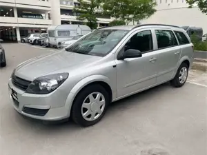 Opel Astra Caravan 1.8 Automatik Klima Tel01708044052