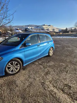 Mercedes-Benz B 180 (BlueEFFICIENCY)