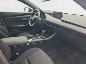 Mazda 3 2.5L e-SKYACTIV G 140ps 6AT Homura Bild 5