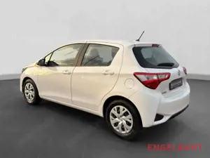 Toyota Yaris 1.0 Comfort Kamera Fernlichtassistent Bild 3