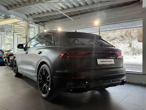 Audi SQ8 4.0 TDI PANO/HUD/STDHZG/ALLRADLENK/RAUTE Bild 2